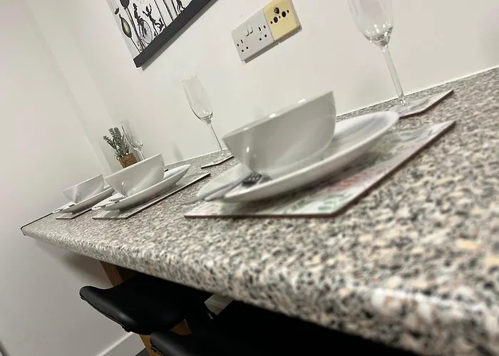 Kapselhotel Accommodation Bradford *