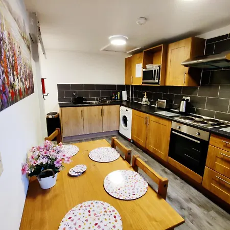 Capsule hotel Accommodation Bradford Bradford (West Yorkshire)