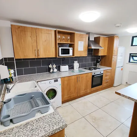 Accommodation Bradford * 브래드퍼드