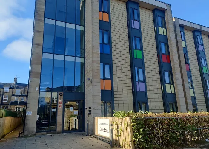 Capsule hotel Accommodation Bradford *