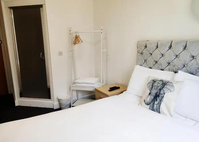 Capsule hotel Accommodation Bradford Bradford (West Yorkshire)