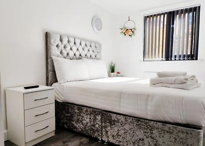 מלון קפסולה Accommodation Bradford *