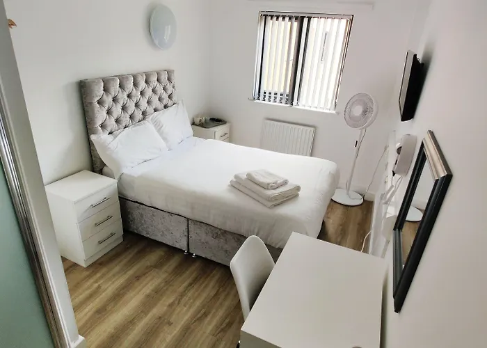 Capsule hotel Accommodation Bradford *