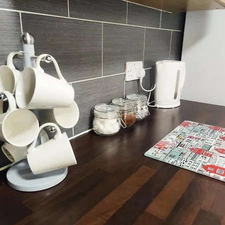 Accommodation Bradford Ξενοδοχείο με κάψουλες *