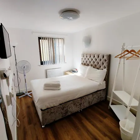 Capsule hotel Bradford