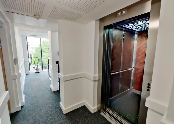 Accommodation Bradford